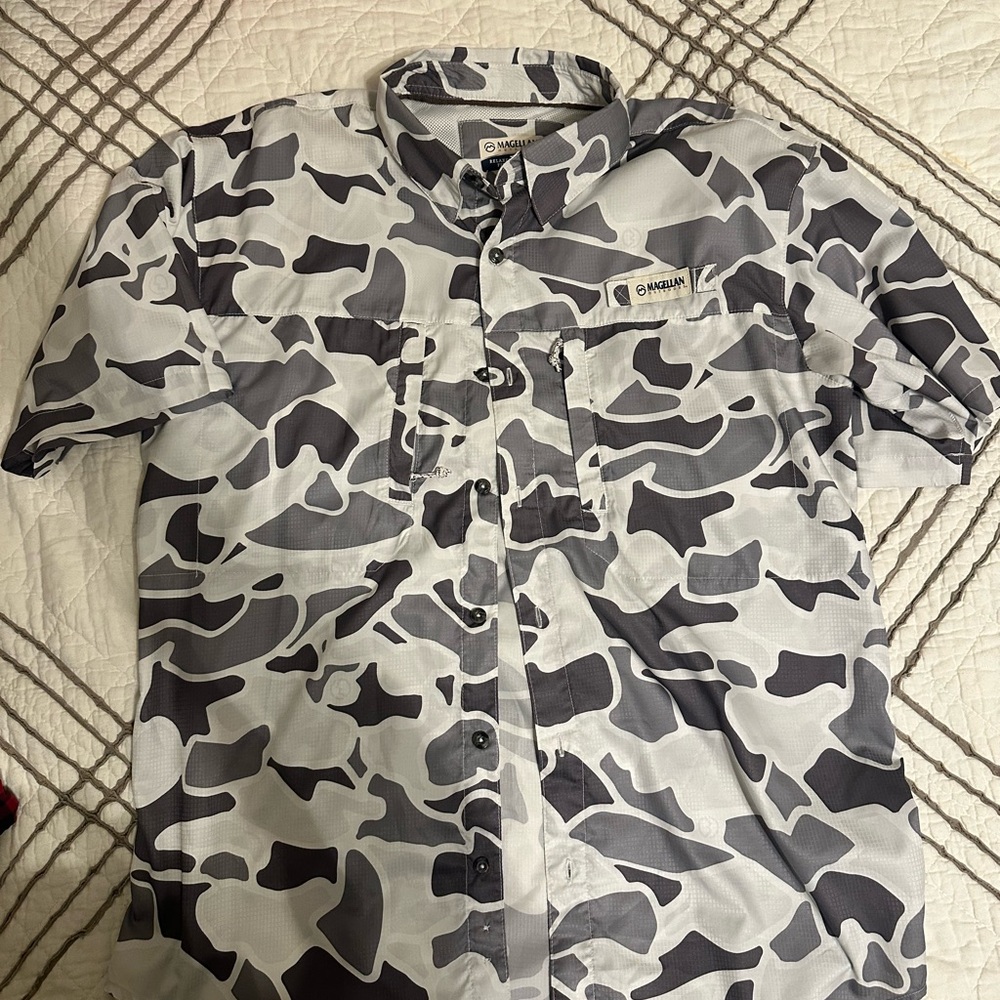 Magellan Outdoors Gray Camo Shirt